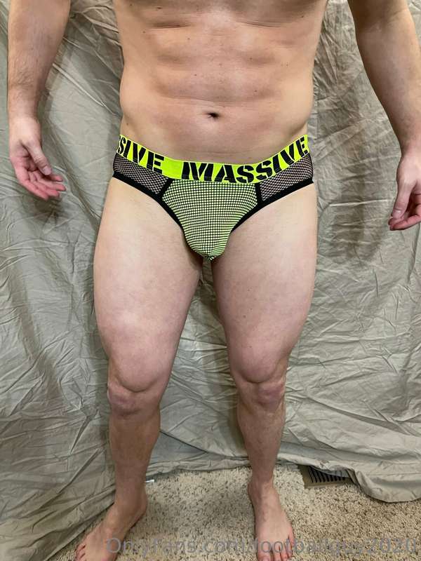 Sexy massive briefs! 14