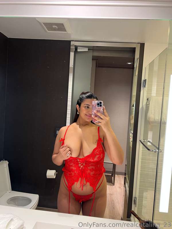 You can’t wait to see my valentines 💘 weekend getting fucked..