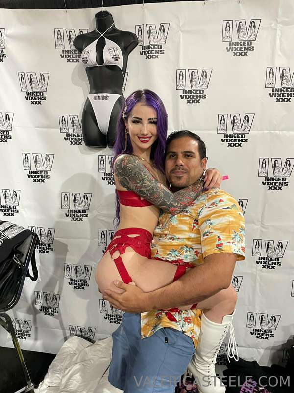 throwback to exotica !! + some pics of me with some lovely p.. 4