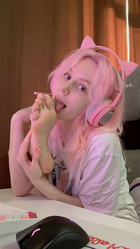 Tsunderebean - Fansly - 09 Sep, 2021 12