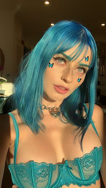 Sending a cute little video out tonight to all my Rebill sub.. 3