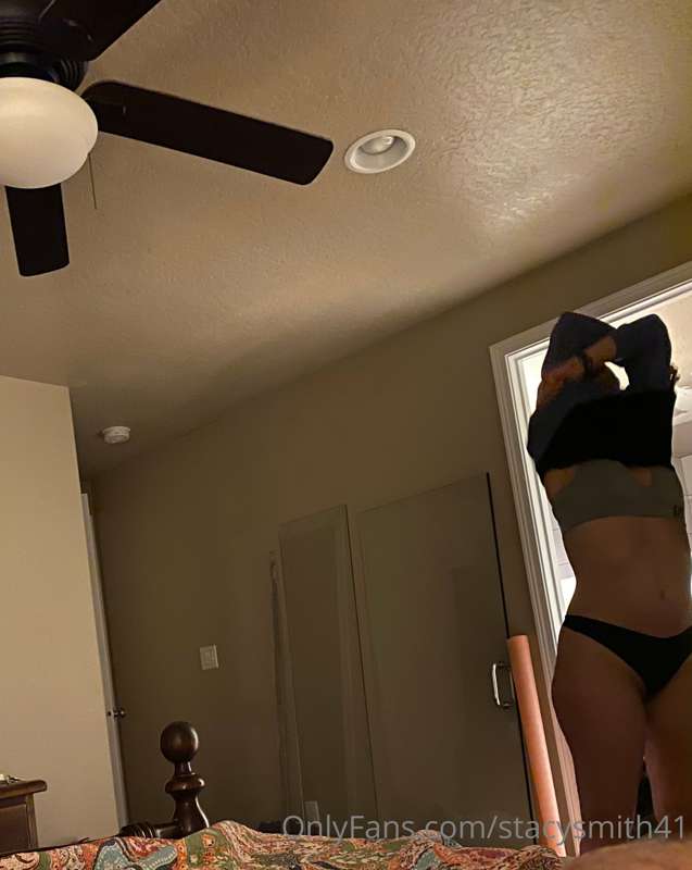 Stacysmith41 - Onlyfans - 12 Apr, 2022 2
