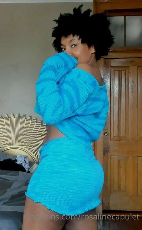 Rosalinecapulet - Onlyfans - 08 Sep, 2022 1