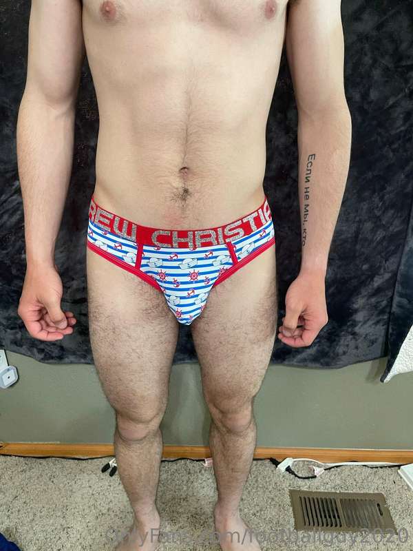 Andrew Christian looks pretty good on me! Set 4 4