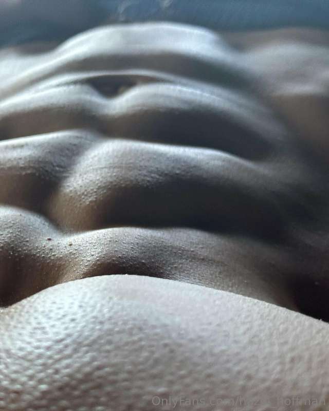 Touch me 😜