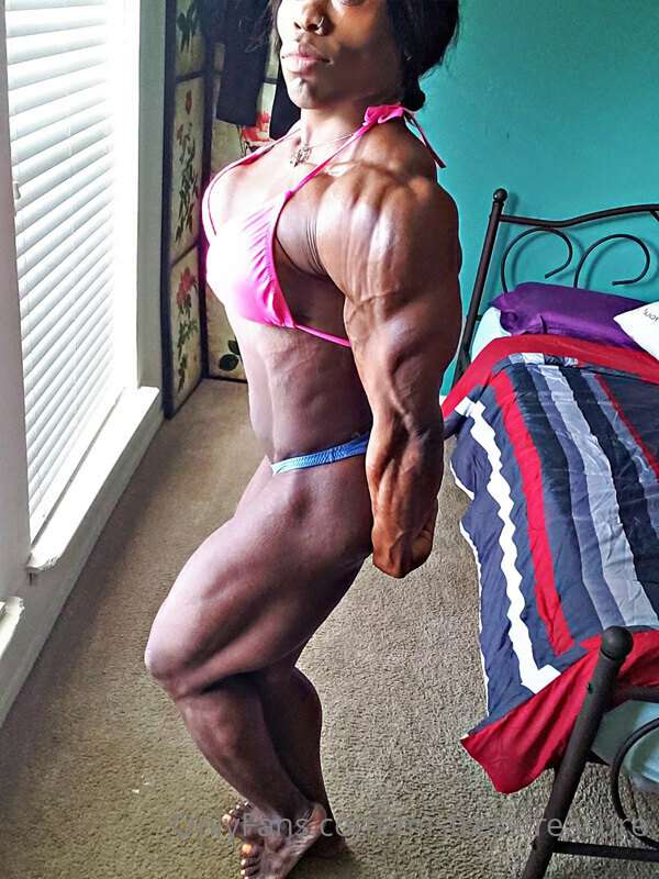 Nothing like some  MUSCLE MONDAY to START of the MONDAY 7