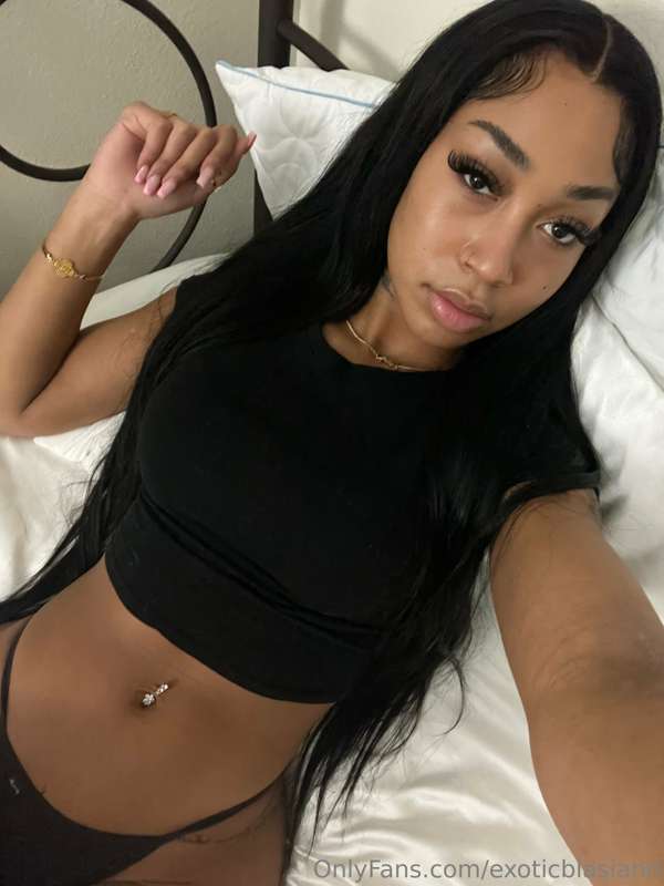 Can I be your cuddle buddy? 😏