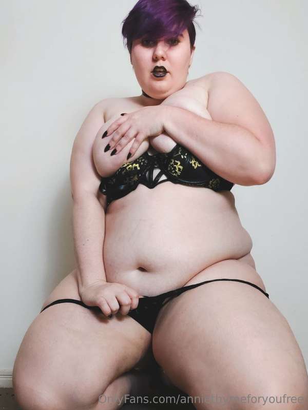 Click for the good's > @anniethymeforyou