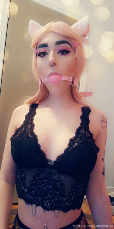 Second outfit ^.^ 16
