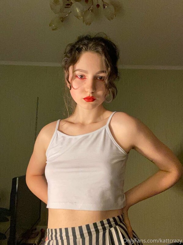 I like to walk in short skirts and shorts, especially withou..
