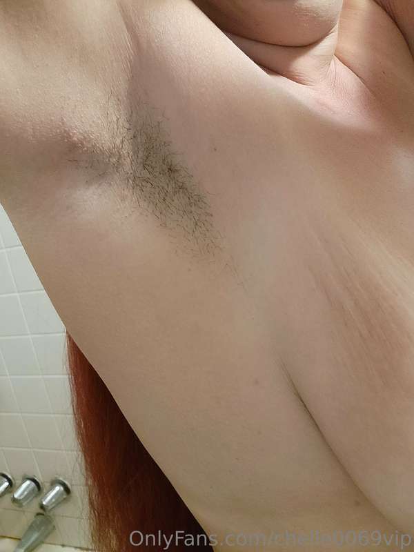 Photo and clip set of hairy armpits and kitty... about 2 wee.. 6