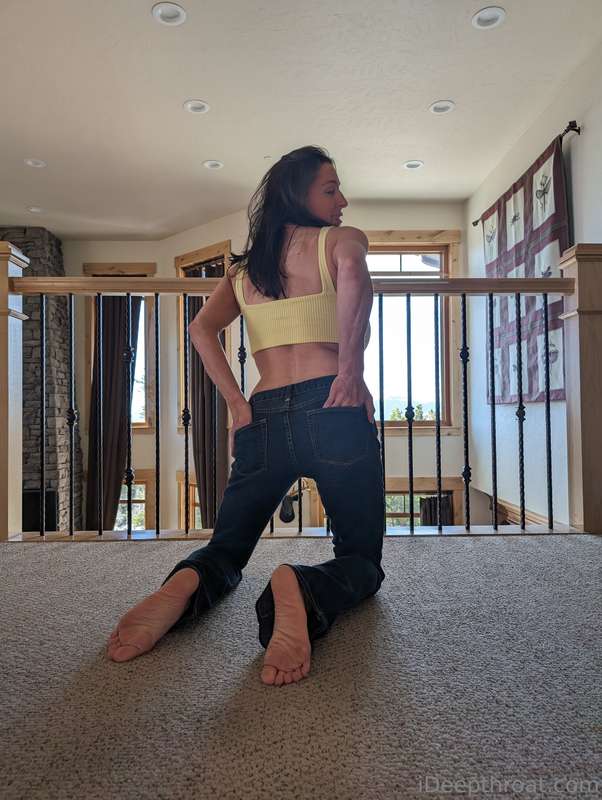 Here are a few pics for a special request. I hope you like m.. 2