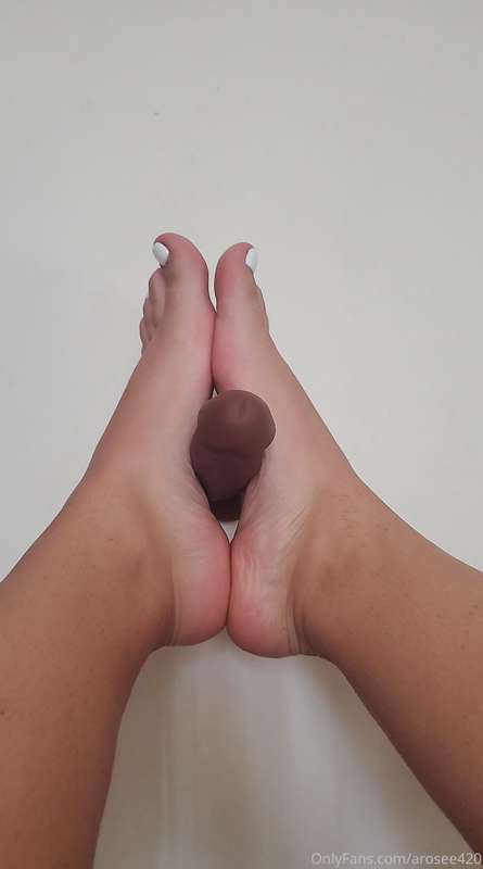 White toenails😘💕 3
