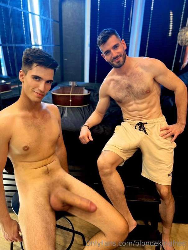 🔞 𝗕𝗥𝗔𝗡𝗗 𝗡𝗘𝗪 𝗕𝗜𝗚 𝗙𝗔𝗧 𝗖𝗢𝗖𝗞 𝗢𝗡 𝗢𝗡𝗟𝗬𝗙𝗔𝗡𝗦 @johnson_Harry 🍆 He has.. 2