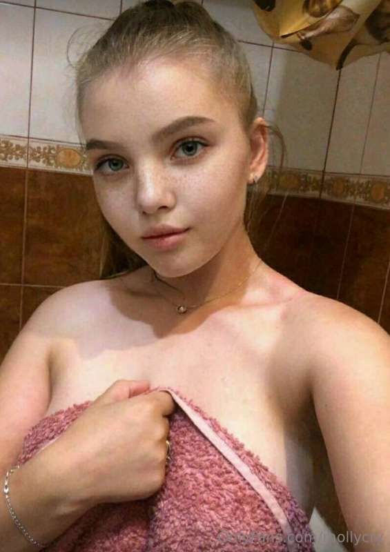 🔥FREE SUBSCRIPTION🔥

😏Sexy and slutty  😏@hotmary18

💜@hotmar.. 1