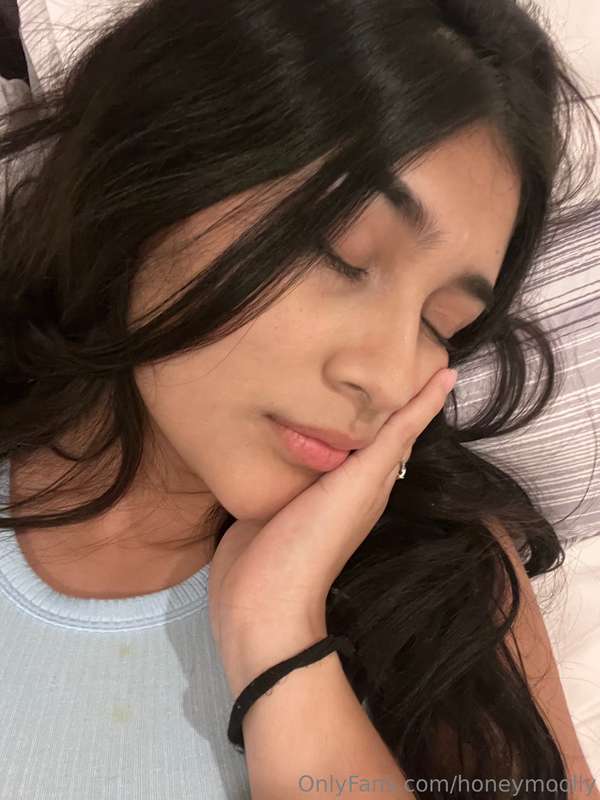 I will never stop loving my bed hahaha I love to sleep💕🤣🤣