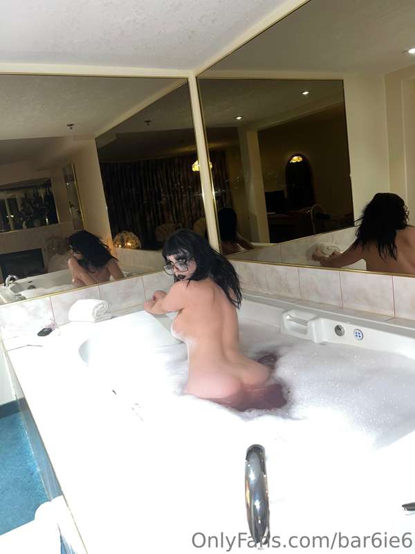 you gonna soap me up or what? 3