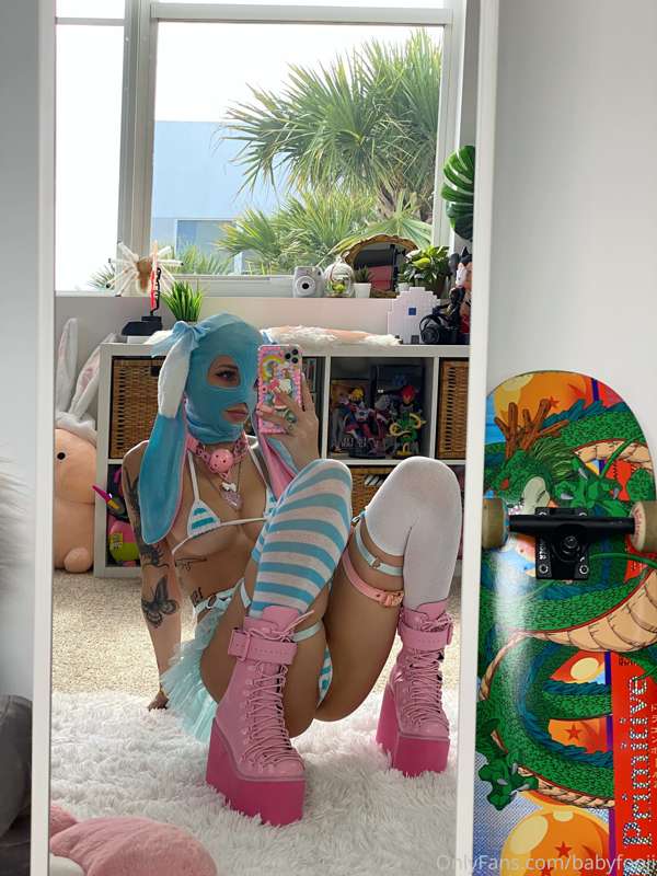 Ski bunny mask set 🦋💦🐰🖤 pt. 4 24