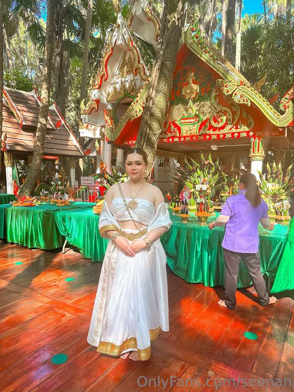 เดี๋ยวกลับมาลงคลิปรัวๆนะค่ะ 💖 เอาบุญมาฝากค่ะ รอชมผลงานใหม่ๆไ..