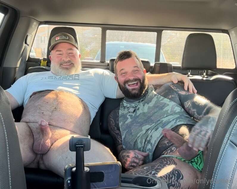 We finally linked up and filmed in my truck 🥵 FULL VIDEO DRO.. 2