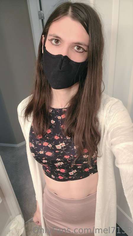 You could see what makes my dick hard in this skirt 😬 10