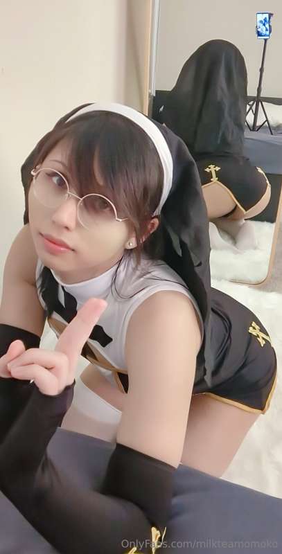 Lots of butt but also a lot of cute selfies

October 2023 Nu.. 8