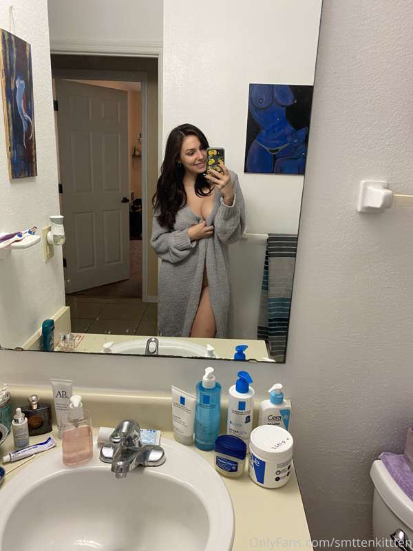 This sweater/robe thing has become my favorite article of cl..