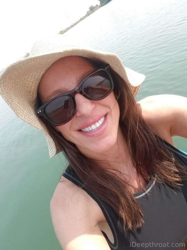 Happy Saturday y'all. Here are a few pics from my paddleboar..