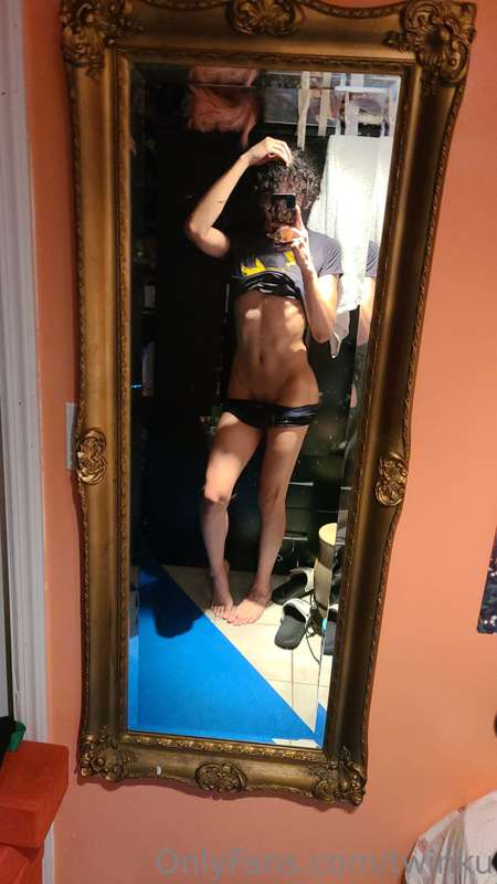 THE BODY IS BODYING 2