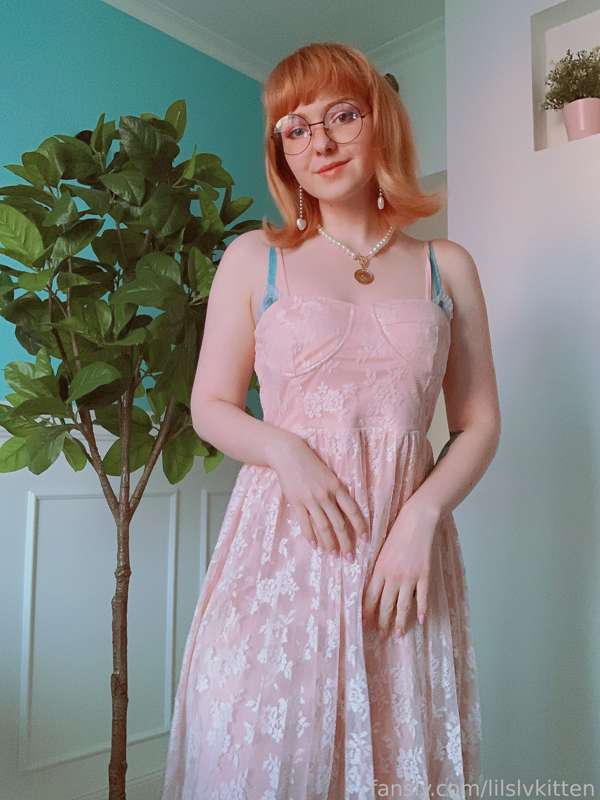 Lilslvkitten - Fansly - 02 May, 2022