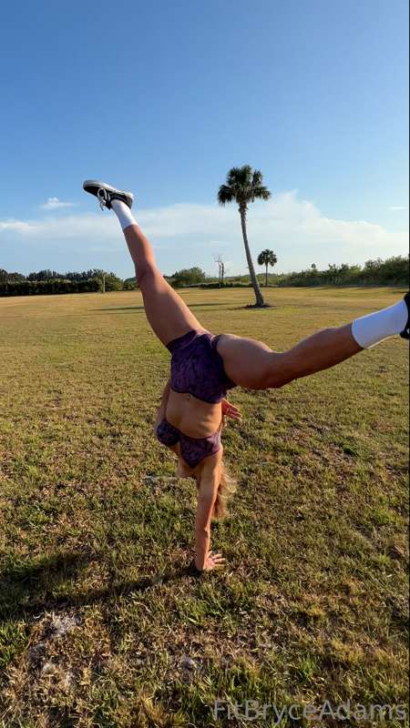 Keep swiping to see me complete a cartwheel 😉 17