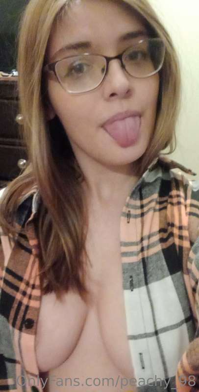 Do you like my new flannel? ❤ 1