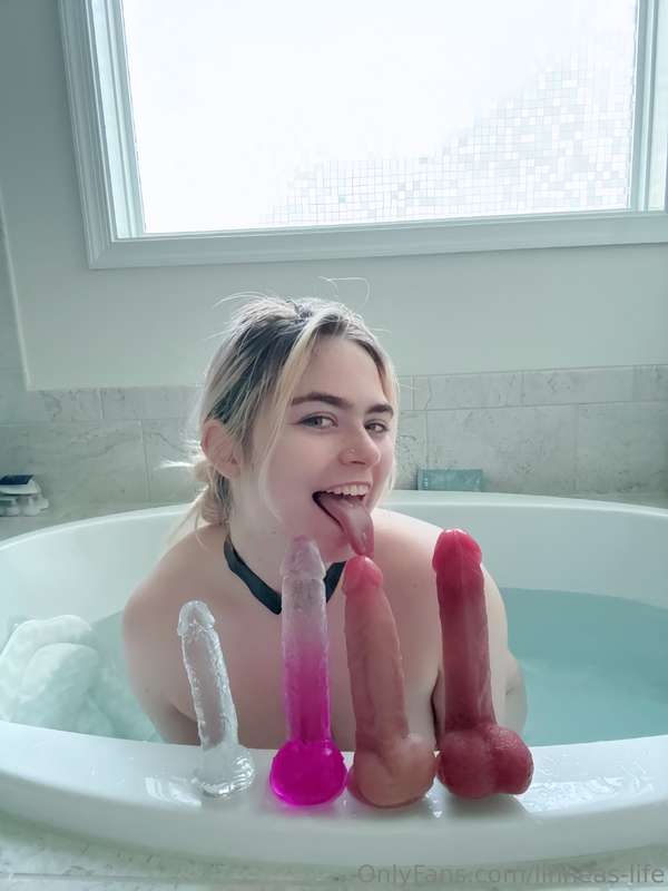Feeling much better 😎 new kink video will be out tonight/ to.. 2