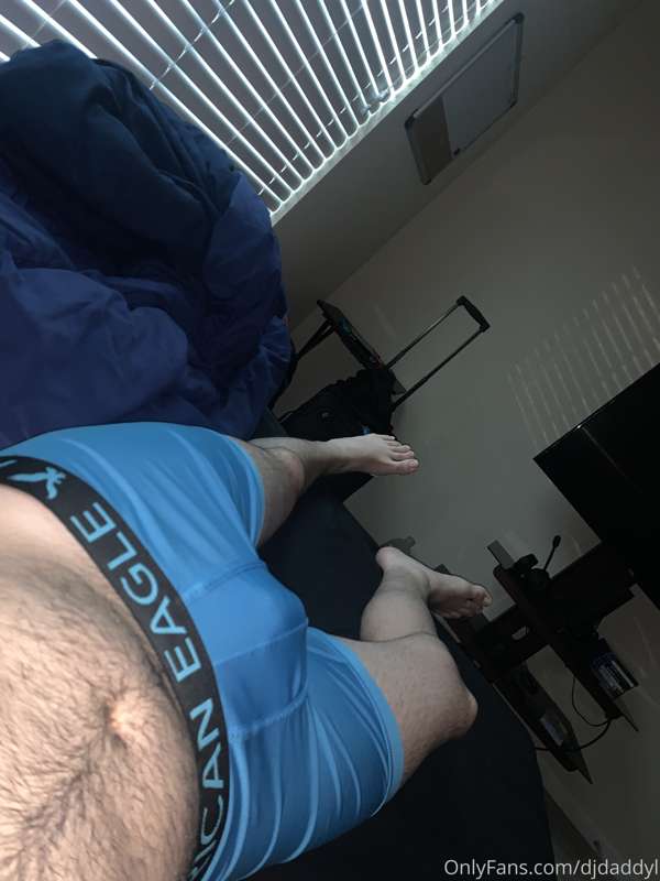Feelin bored, feelin cute, might delete later idk.