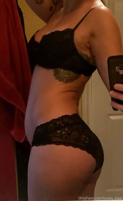 Day #3 of the 30 day booty challenge...only 27 more days to .. 1
