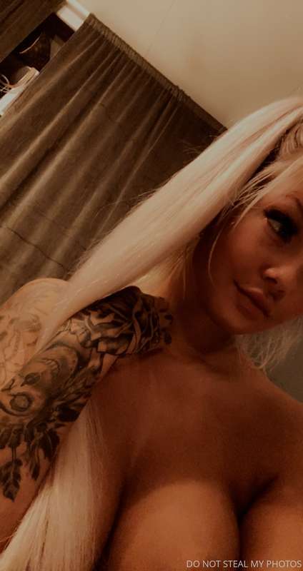 Blondiefaen - Onlyfans - 12 Dec, 2020