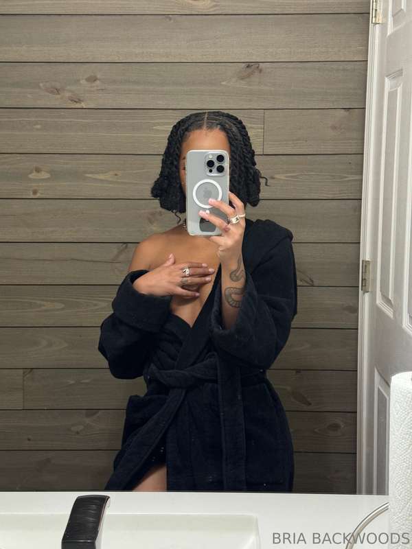 Briabackwoods - Onlyfans - 31 Dec, 2023 1