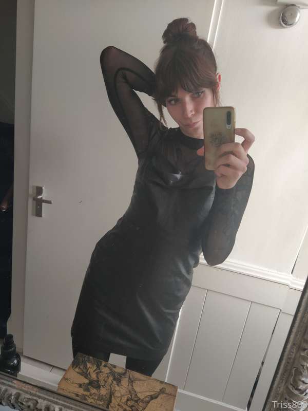 Hi qts! 

Just want to wish you all a happy new year and bes.. 12