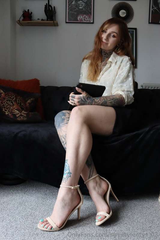 Say hi to your new therapist 😉 ready for your first session .. 6