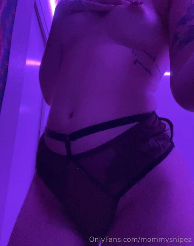 what would you do if you were here with me🙈