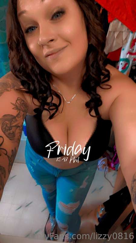 Lizzy0816 - Onlyfans - 02 Jun, 2023 2