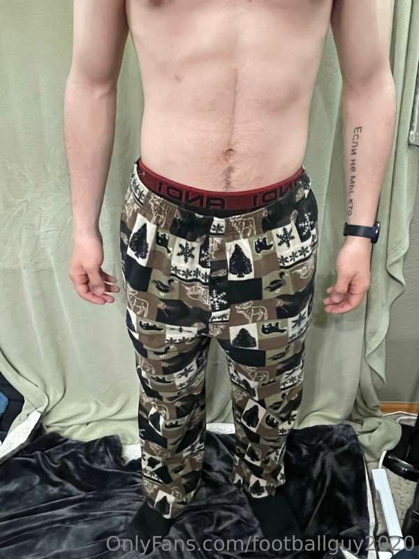 Shirtless specialist time 25