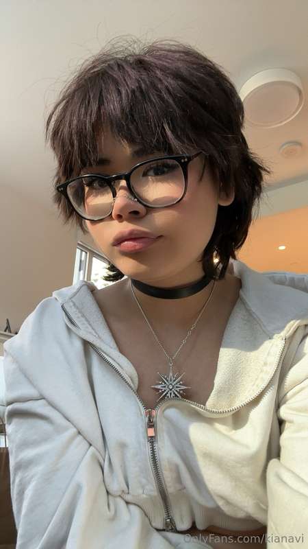 just finished putting my makeup on and I’m heading to the ma.. 12
