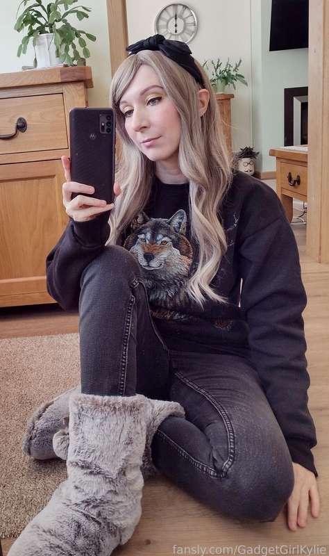 Gadgetgirlkylie - Fansly - 09 Sep, 2023