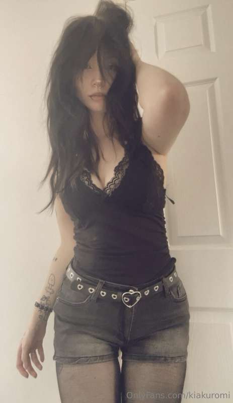 Just some regular pics :3 I bet you could still cum to them .. 2
