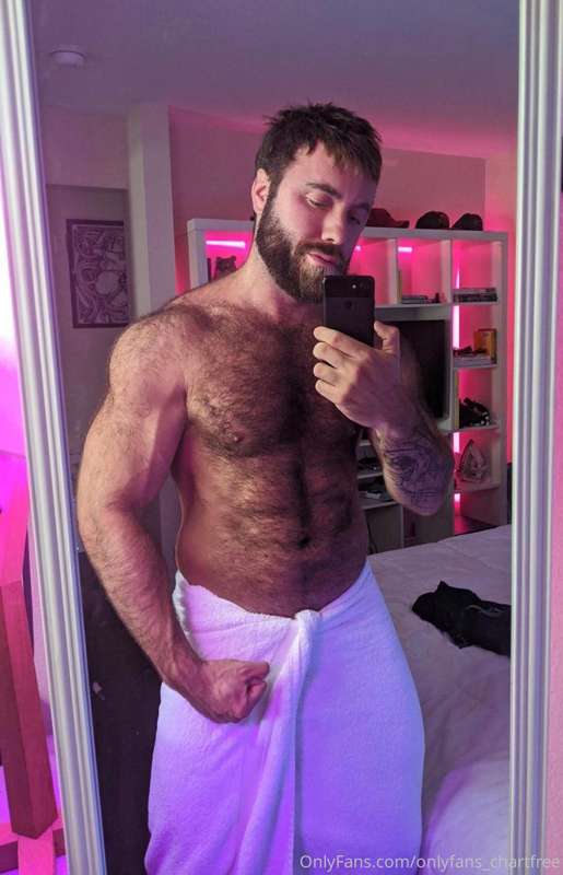 Its time for some hair @gogoteddybear 🐻🐻

Dont miss his hot ..