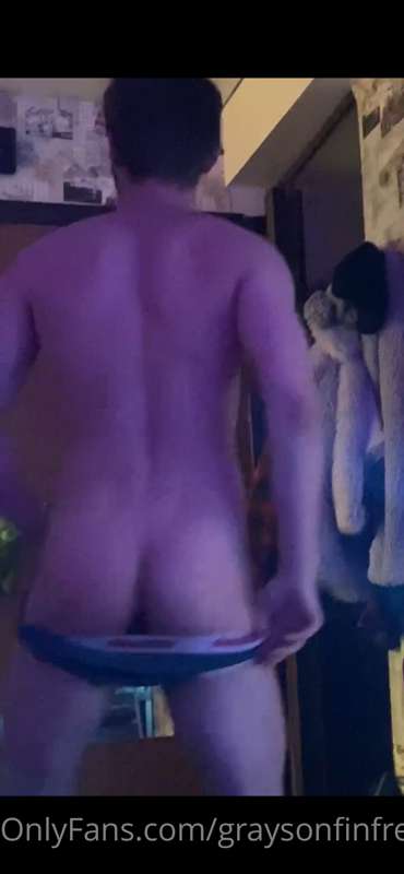 Hello! How about new video?
https://onlyfans.com/grayson_fin