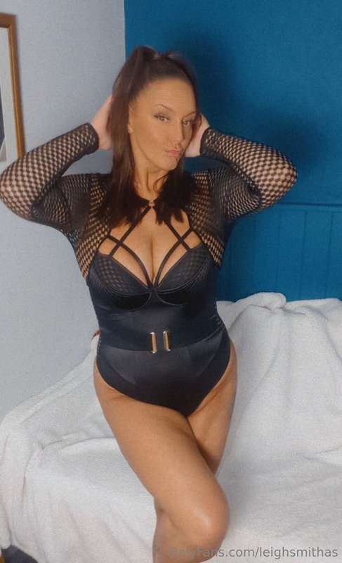 Leighsmithas - Onlyfans - 12 Jan, 2024
