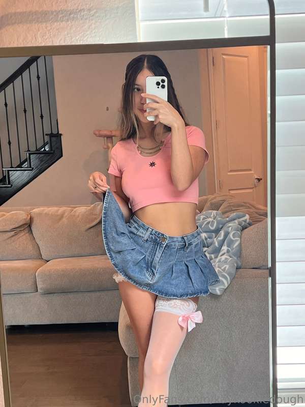 Do you like my outfit?🥵