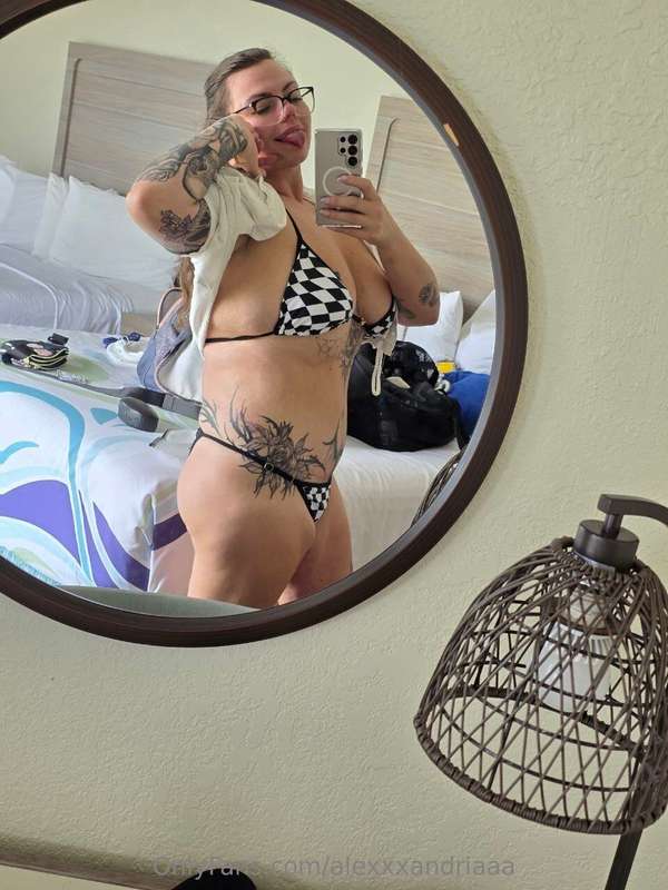 This tight little pussy needs some attention.